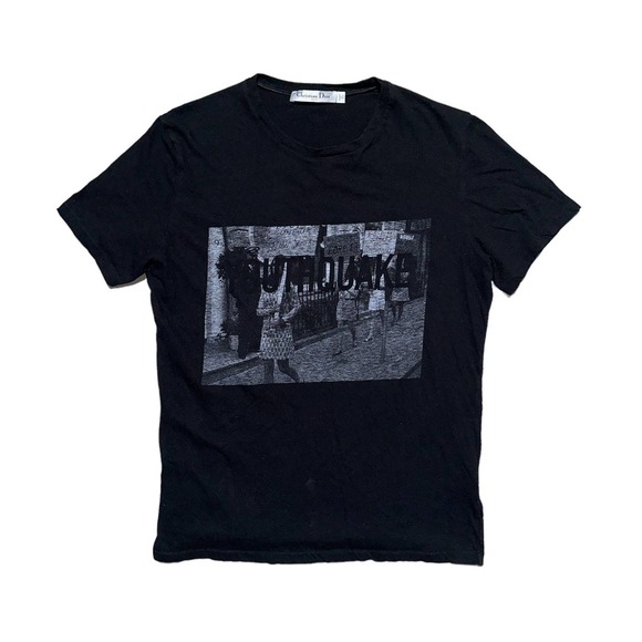 “youthquake” graphic tee